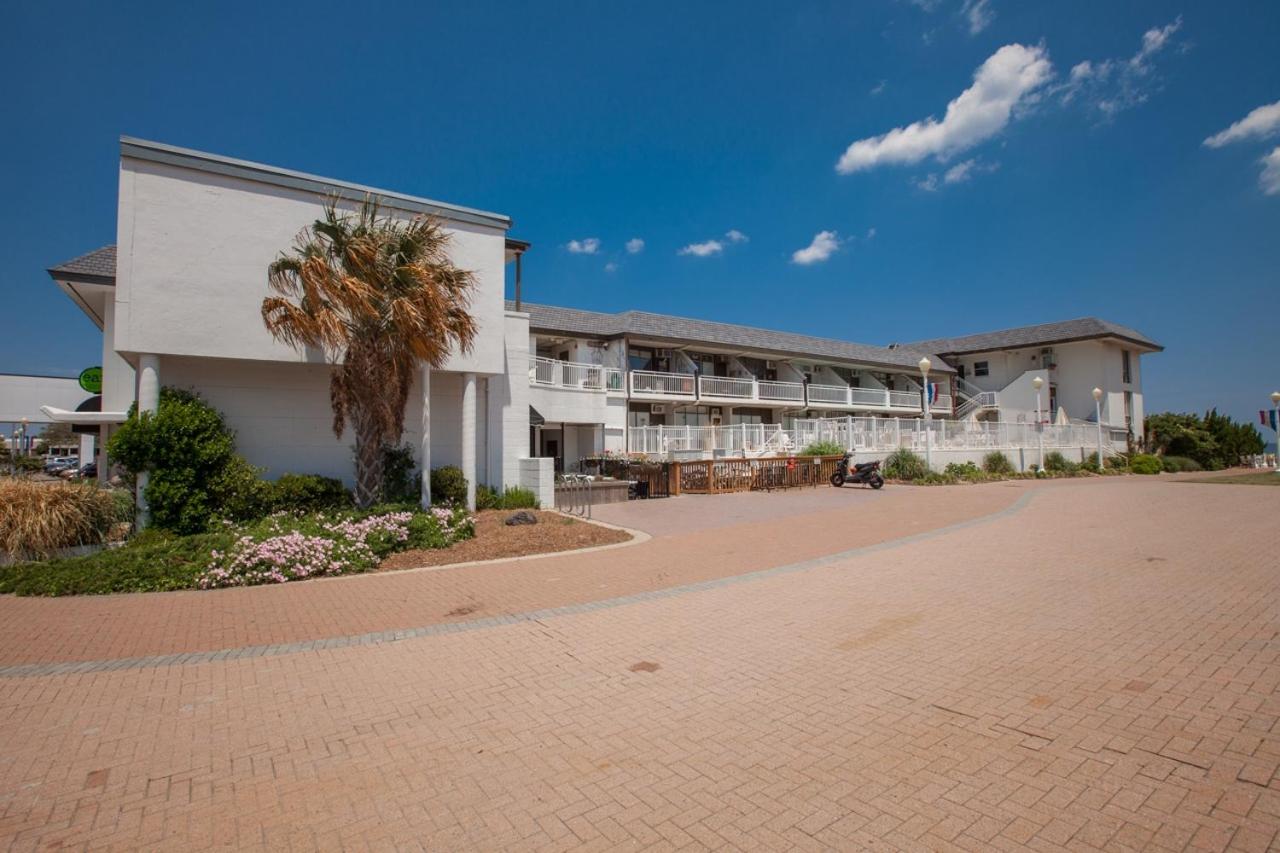 Neptune's Palace Condo Main image 1